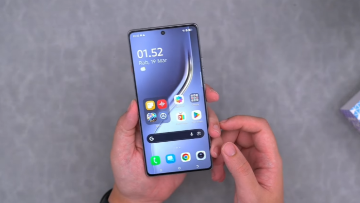 Layar Tecno Camon 40